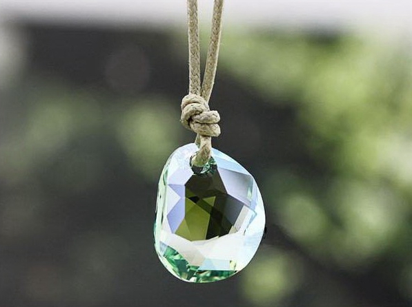 奥地利水晶浅粉蓝白绿色豌豆吊坠1086379情侣情人节礼物饰品项坠