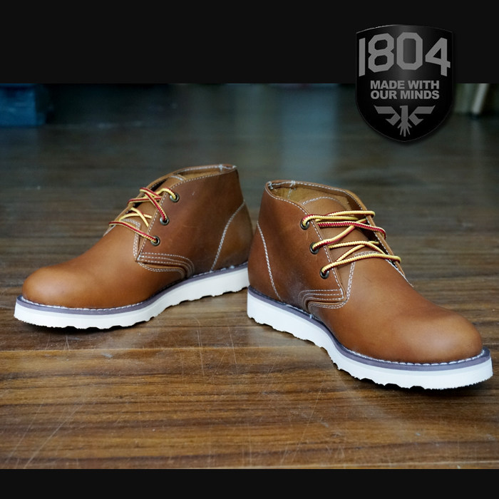 经典款复古风真皮马丁靴工装鞋