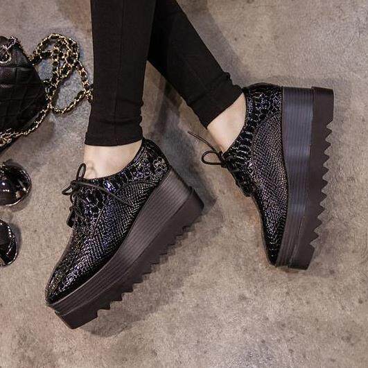 Europe station Shoe of sponge cake spring and autumn 2021 The thickness of the bottom black Frenum Platform shoes High heels Wedgesin the Women's Shoes, Low shoes  category - from Buy2taobao.com to provide professional Taobao agent buy service