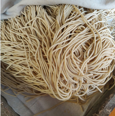 荆州沙市新鲜碱面湿碱水面热干面