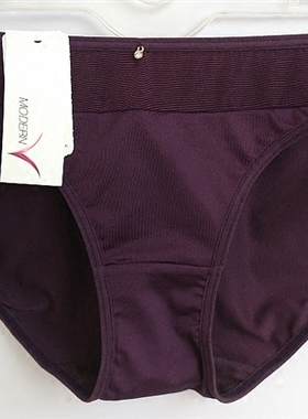 SUI729 泰国sabina 弹力舒适低腰三角内裤 深紫色暗纹
