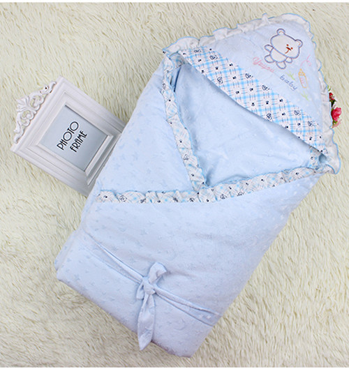 Coffret cadeau pour nouveau-né - Ref 1957577 Image 1