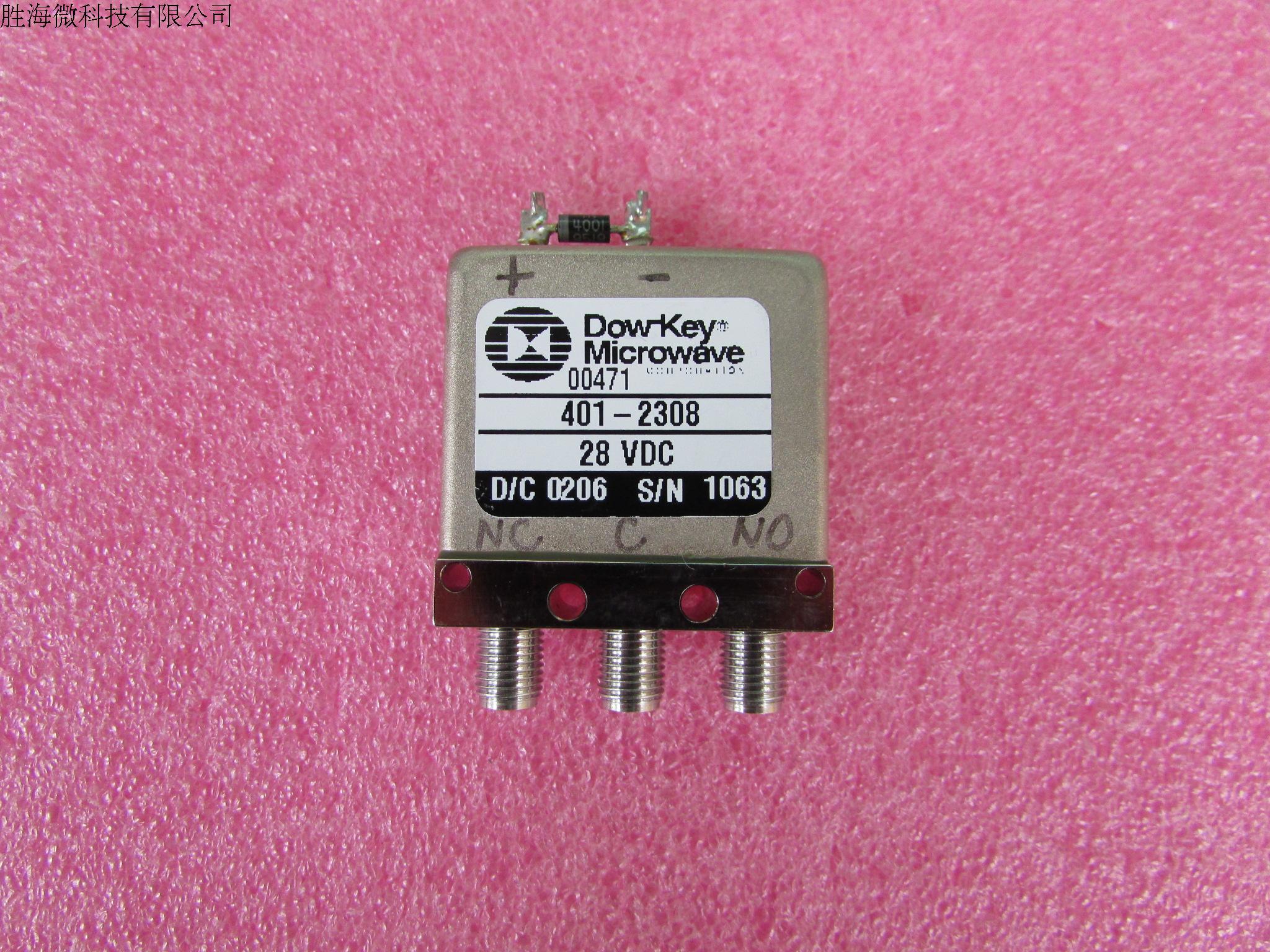 Dow-key进口 401-2308  DC-18GHz 28V SPDT射频微波同轴开关 质量包好，包能用 可提供测试图 频率范围：DC-18GHz  插损：0.4dB 隔离度：80dB 工作电压：28V