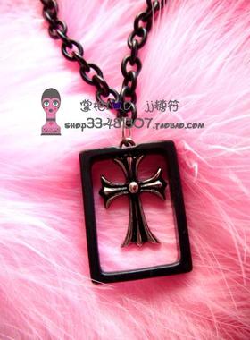 朋克版艾薇儿Avril欧美明星黑色框架十字架项链