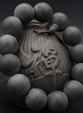 沉香文玩药珀蜜蜡怡人佛珠手链