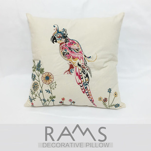新古典样板间沙发床头抱枕套 饰腰靠垫 全棉鹦鹉彩色刺绣花艺术装