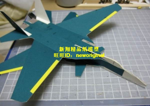 可以飞行的纸飞机 苏47金雕皇牌空战科幻概念战斗机纸模型飞机
