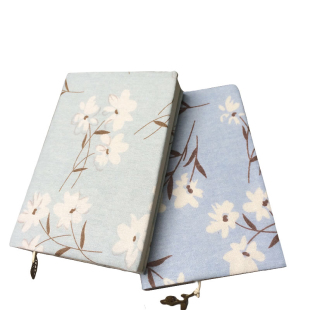 一线坊 布手工礼品送同学生日礼物 布书套布艺书衣学生课本保护套