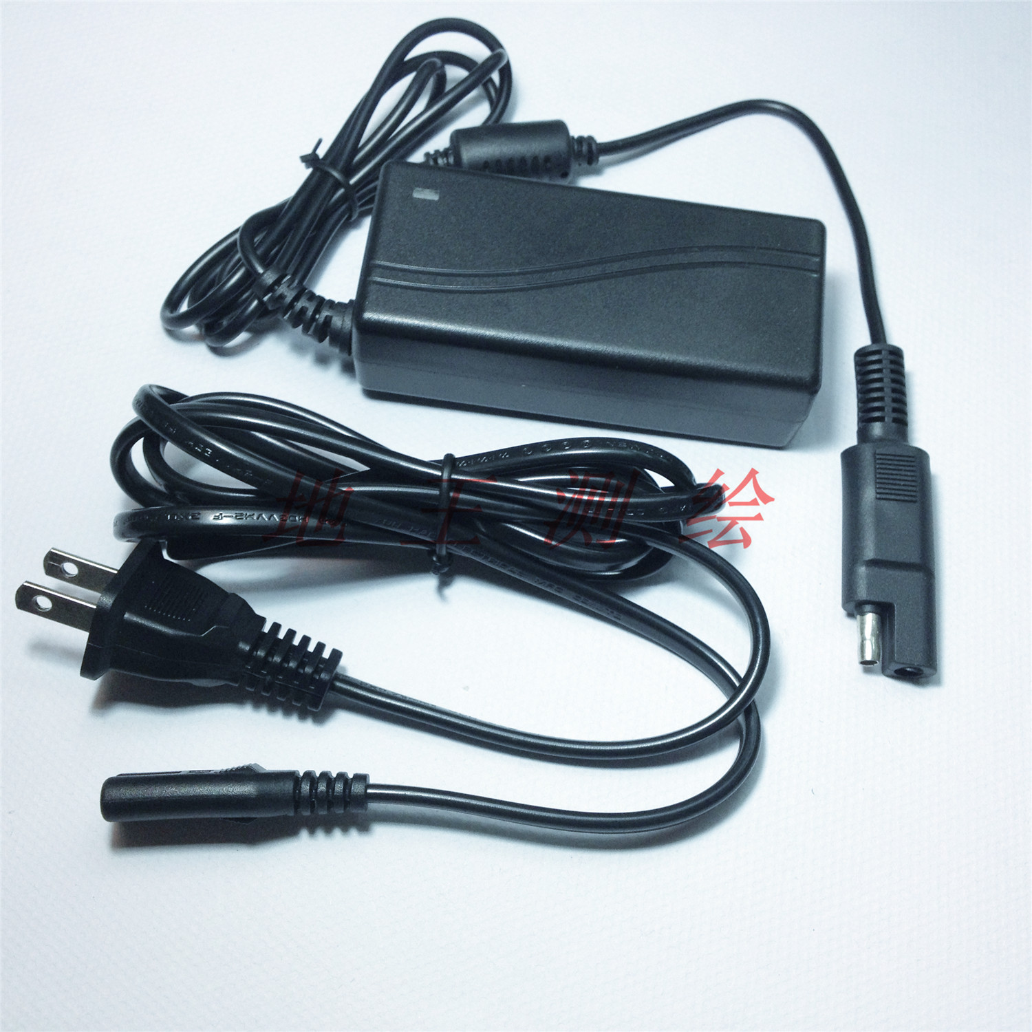 SOKKIA索佳EDC117  外接电源适配器12V 2A+2P电源插头 包邮