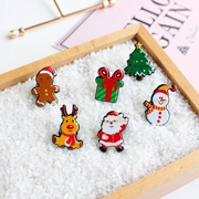 Nhật Bản và Hàn Quốc Santa Claus loạt phụ kiện trâm cài micro-chương đơn giản dễ thương phim hoạt hình pin khóa cổ áo trang sức trâm nữ - Trâm cài