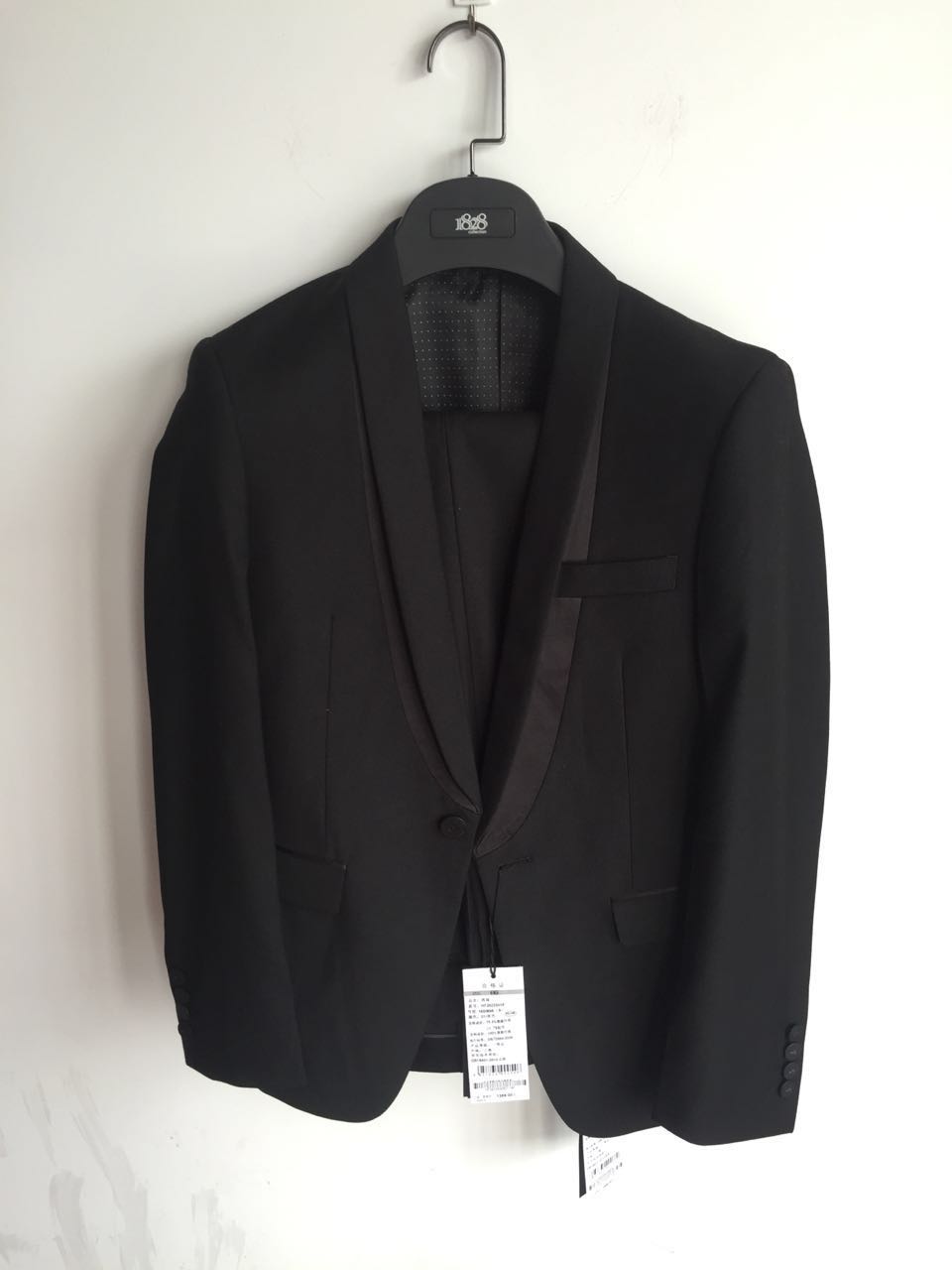 Costume homme pour Quatre saisons - Ref 1576565 Image 1