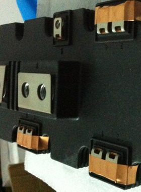 FF900R12IE4 FF900R17IP4 FF650R12IP4