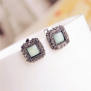 Good jewelry Korea fashion quality square diamond earring girl Korean version of simple dark green decorative studs earrings