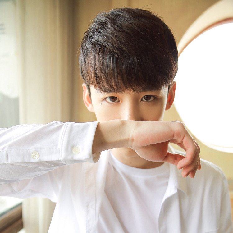 Perruque cheveux raides Court - Ref 2613051 Image 3