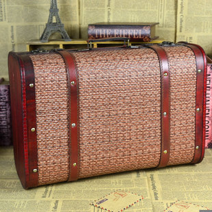 民国风手提箱木箱子仿古老式带锁木箱皮箱摄影拍摄道具橱窗装饰