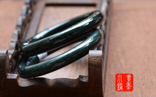 他年我若为青帝。天然正品复古和田玉黑青玉圆棍手镯子 配证书