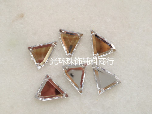 diy镜面白色异形演出服手缝钻