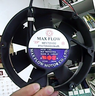全新MAXFLOW台湾正品 MFC 17251 24V 0.8A 半园 七叶 MF17251D2
