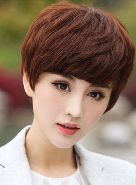 短卷发齐刘海中老年蓬松bobo头