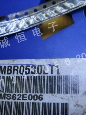 CMPZ5231B 丝 印:C8F 0.5元只 全新 原装 现货