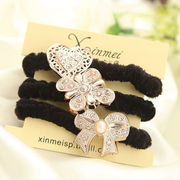 Xin Mei circle made by the Korean version of the Velvet 3 piece string flower hair band