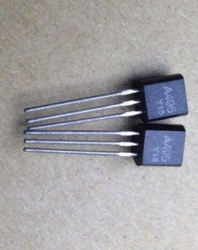 小功率三极管2SA495 A495