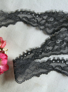 29D   褐黑色 弹力 麻丝尼龙编织波浪花边4cm宽3.5元1米