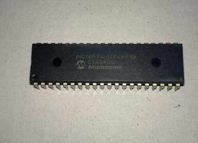 16F74 PIC16F74-I/P PIC16F74 DIP-40微控制器全新原装质量保证