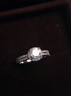 欧美复古罗马水晶戒指60分半克拉