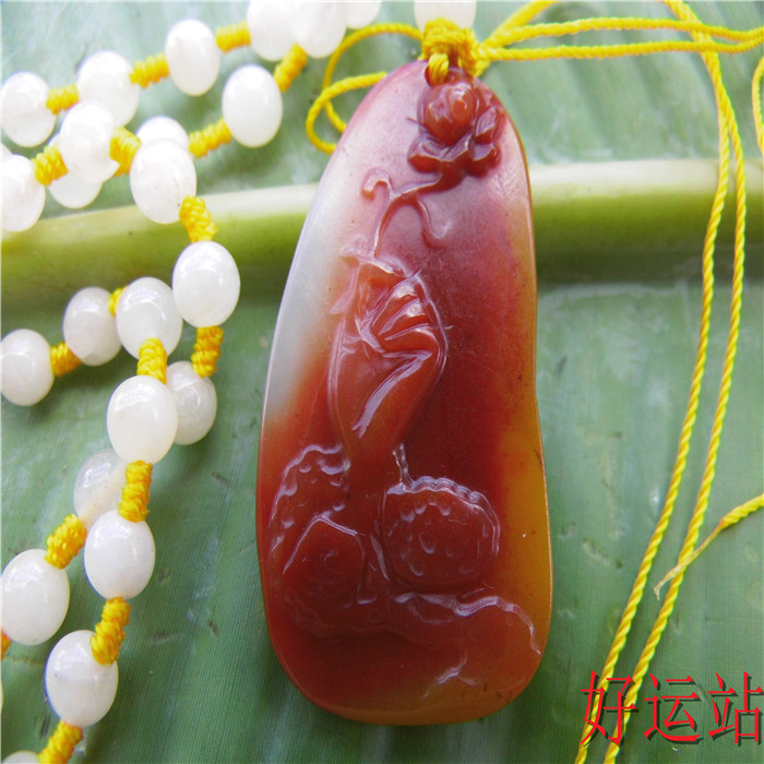 促销新款黄龙玉赠人玫瑰吊坠玉石项链宝石挂件玉佩珠宝首饰收藏品