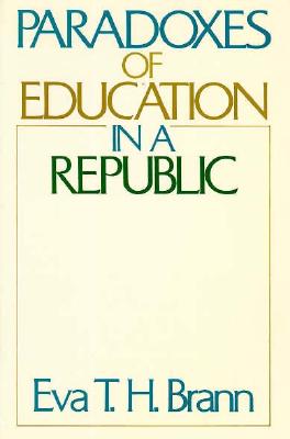 【预售】paradoxes of education in a republic