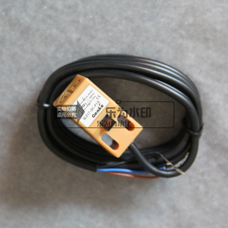 接近开关 PNP 24V NO常开 5mm 电感式 BLE17-5F-P1/E Genke 宇克