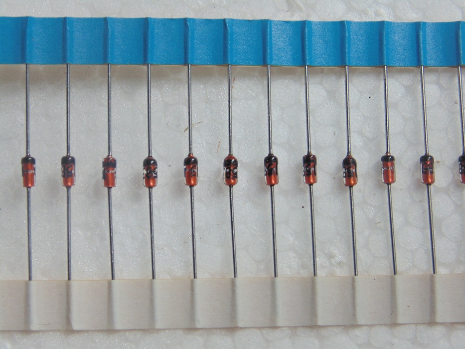 NEC 15V 0.5W 1/2W  玻璃稳压二极管