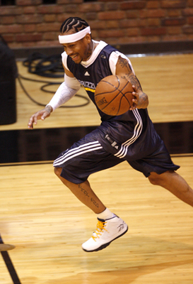 艾弗森海报定制 阿伦艾佛森 NBA篮球全明星球星房间装饰挂画U601B