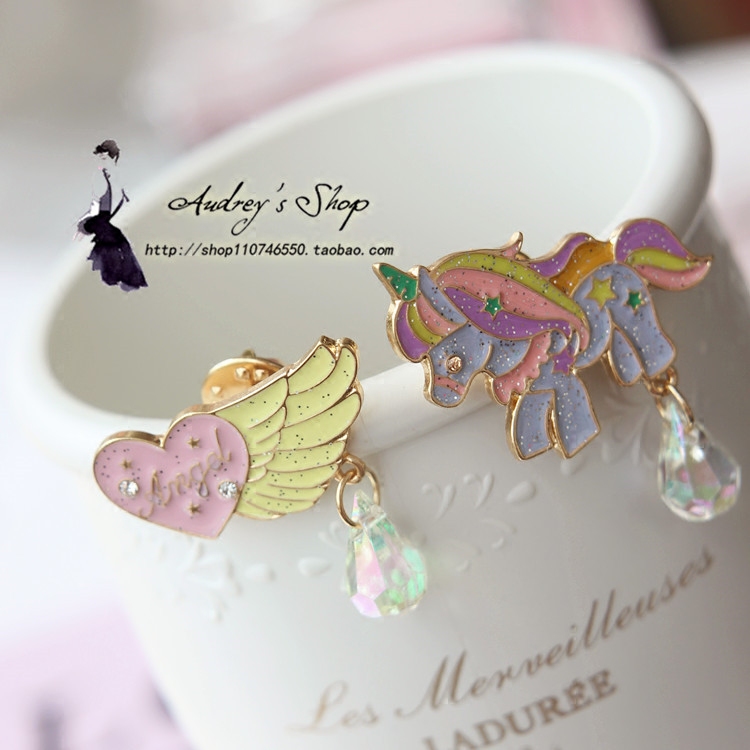 Broche en autre - Ref 1175057 Image 1