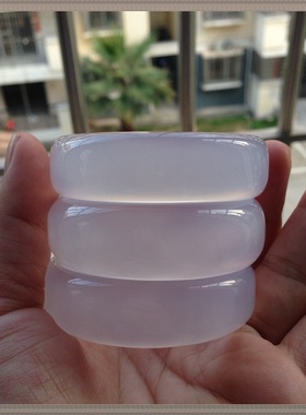 纯天然加厚玉镯礼物白玛瑙