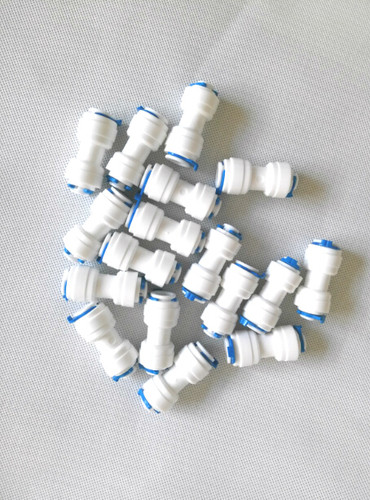 供应安利净水器配套配件2分转3分快接接头不零卖