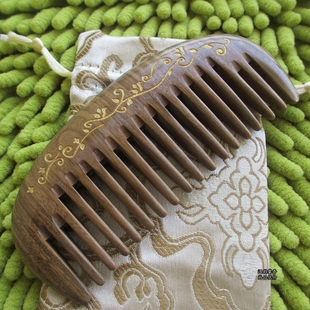 天然正品整木老料绿檀木梳子玉檀香檀木梳按摩头皮防脱发中宽齿彩