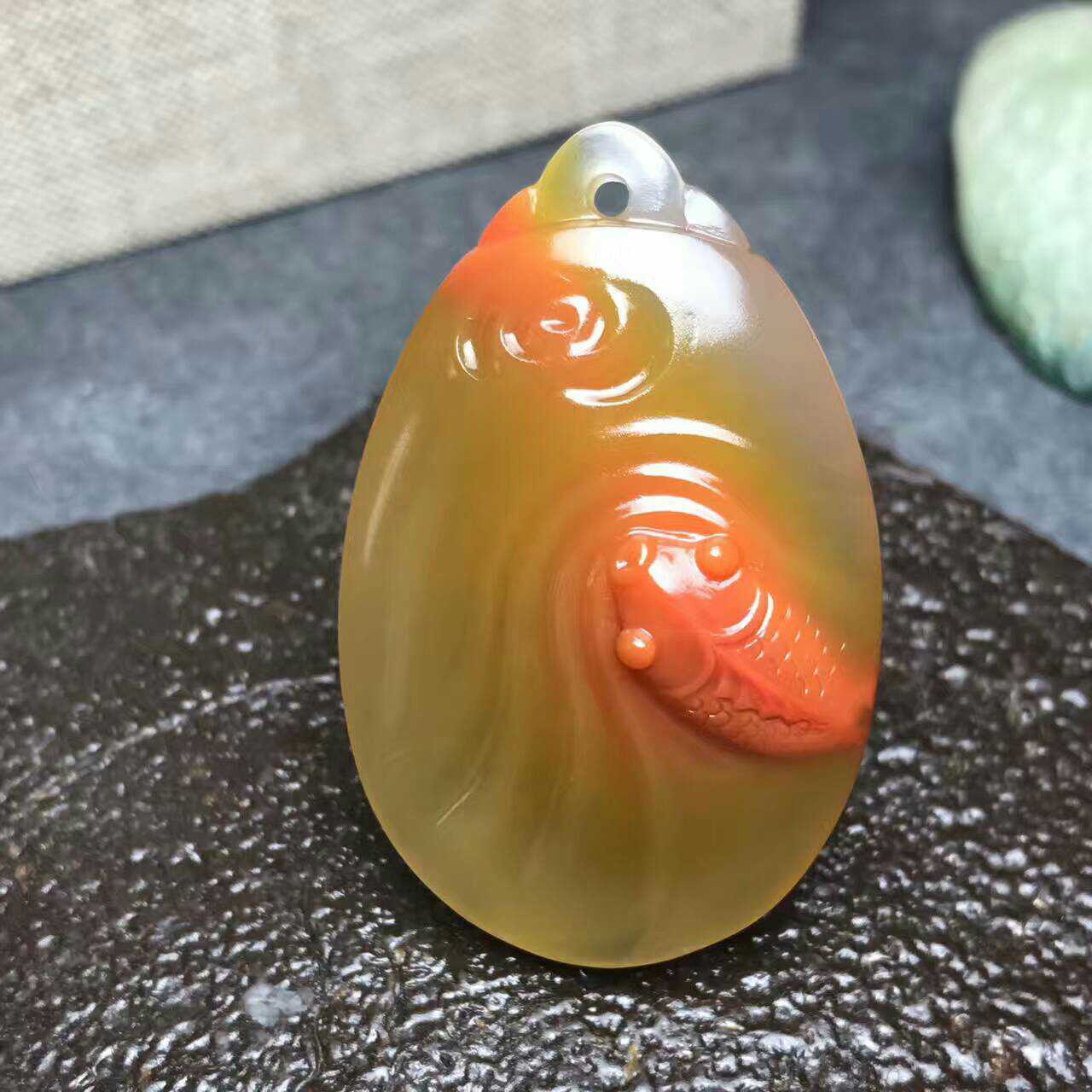 宣化战国红玛瑙精品雕件年年有鱼空水亲男女吊坠