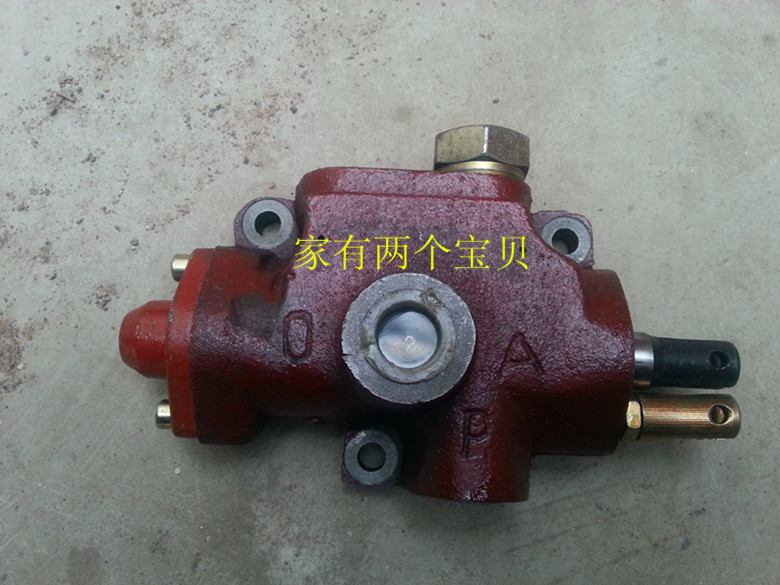 时风配件，时风轻卡风顺，风菱，自卸汽车分配器，自卸单控阀