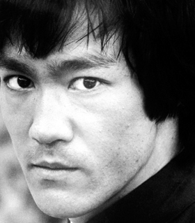 李小龙明星海报订做 怀旧复古写真 房间客厅装饰画挂画 N3031A