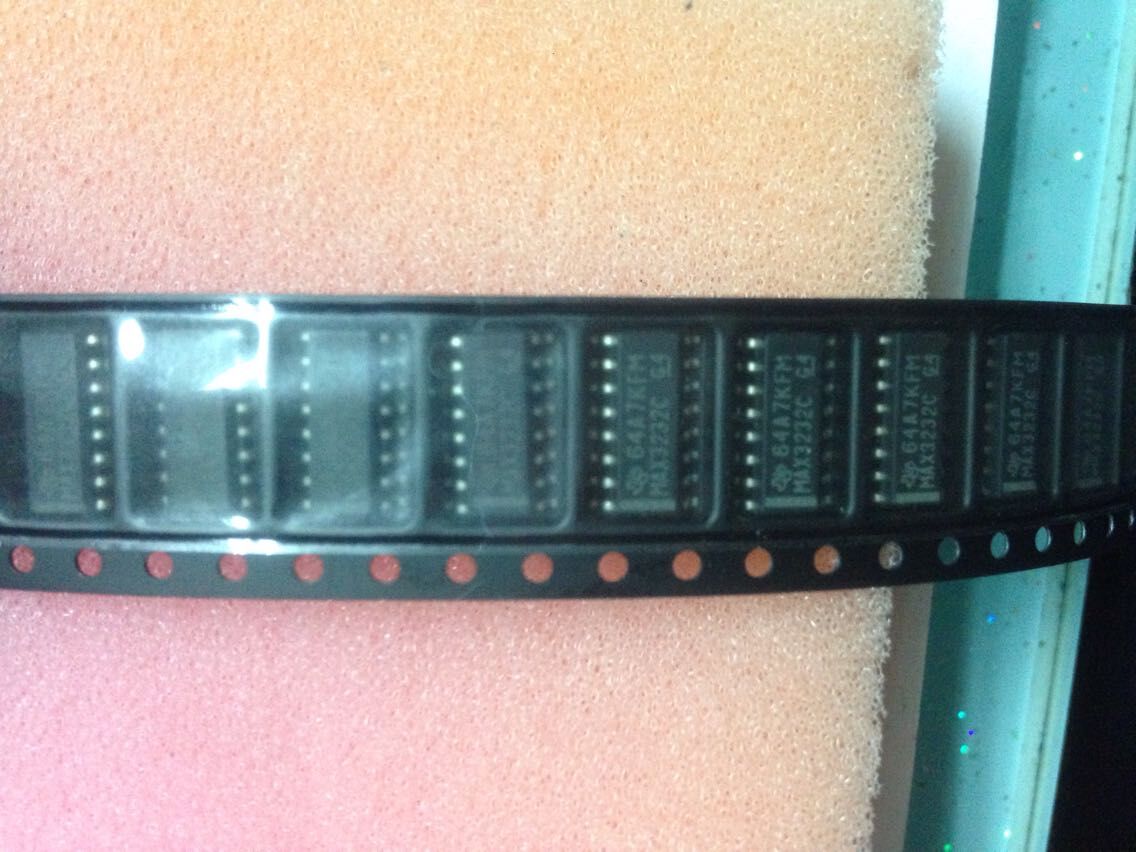 全新进口原装MAX3232CD现货