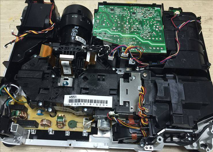 专业维修爱普生投影机检测费清洗