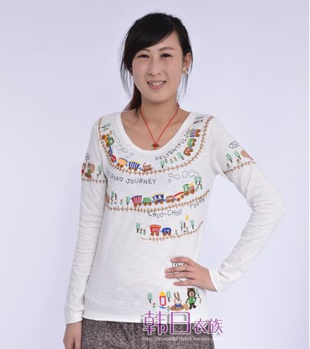 新款刺绣打底宽松休闲长袖t恤