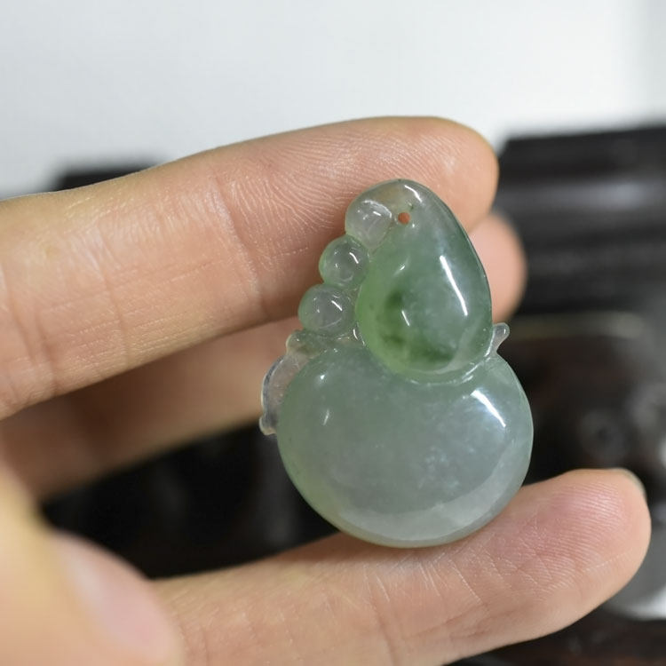 隆慈缘老坑冰糯阳绿全色葫芦瓜吊坠女款葫芦挂件翡翠A货葫芦吊坠