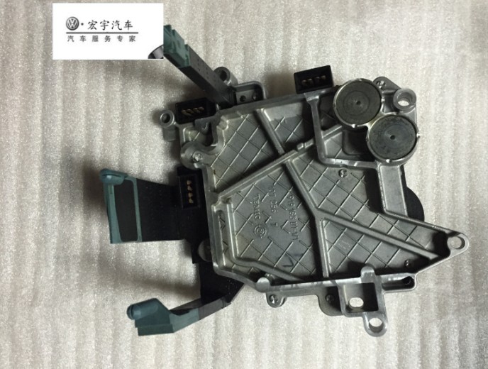 适用于奥迪A4 A6 A6L 01J 01T 0AW变速箱电脑CVT无极波箱阀体电脑