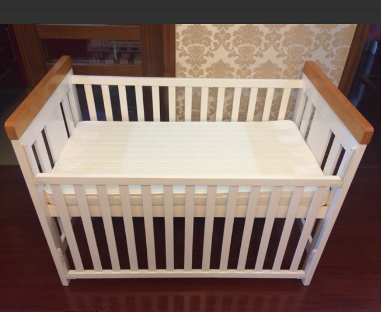 英国实木可升降宝宝床