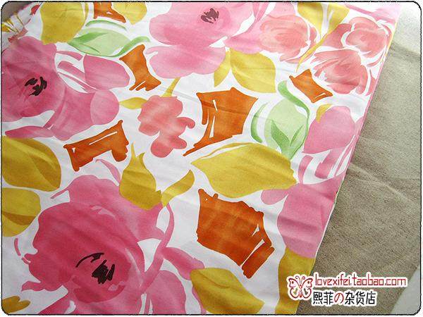 外贸贡缎布料/手工服装面料 DIY拼布 面料(110)白底晕染大红花1/2