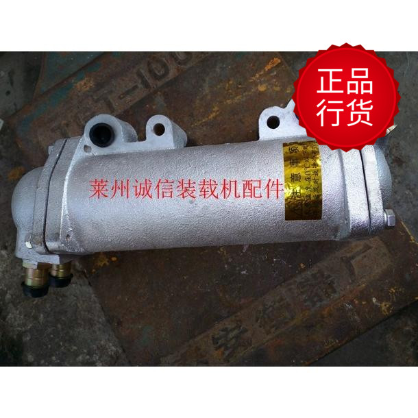 山东莱州930 933 936小型装载机 潍柴6105 6108柴油机机油散热器