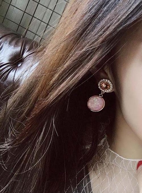 粉色甜美风圆形炫彩纯银针